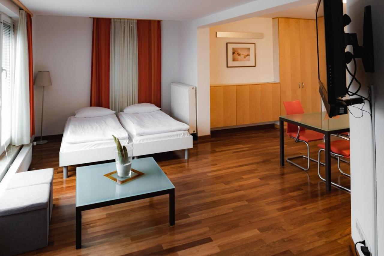 Hotel Creina Kranj Ngoại thất bức ảnh